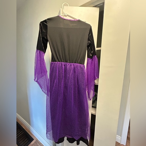 Party City Witch costume with hat Size 12 Girls - HALLOWEEN - Picture 2 of 3